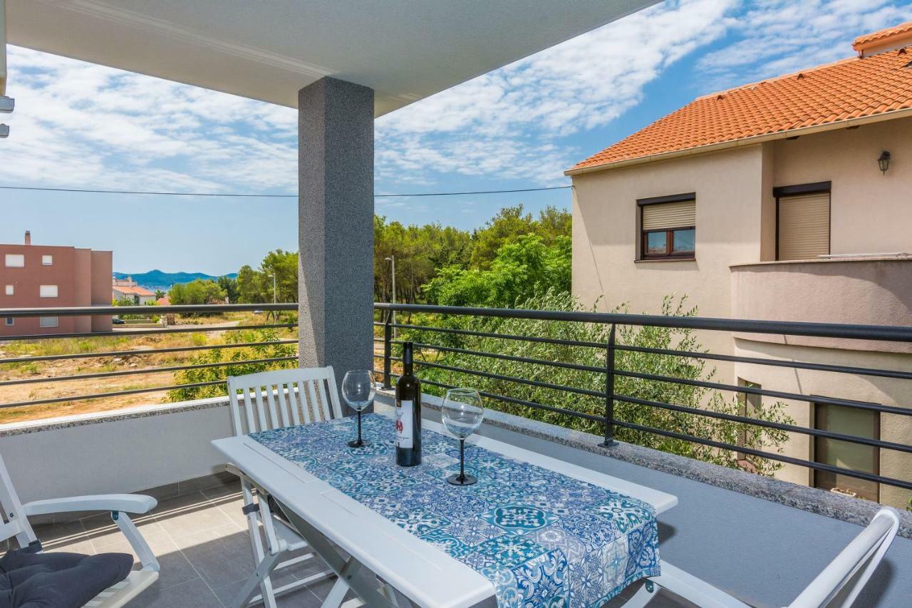 Apartments Marta 1 Zadar Exterior photo